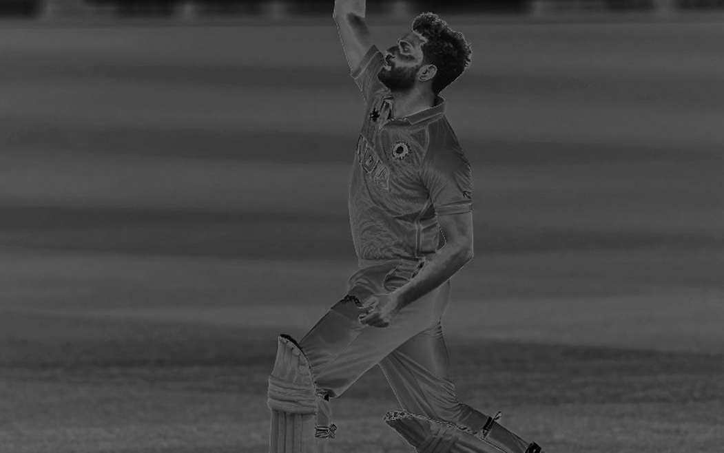 রাওয়ালপিন্ডির ছয় উইকেট আর লাহোরের অপেক্ষা: আরাফাত মিনহাসের এক ম্যাচের তারার খোঁজে
