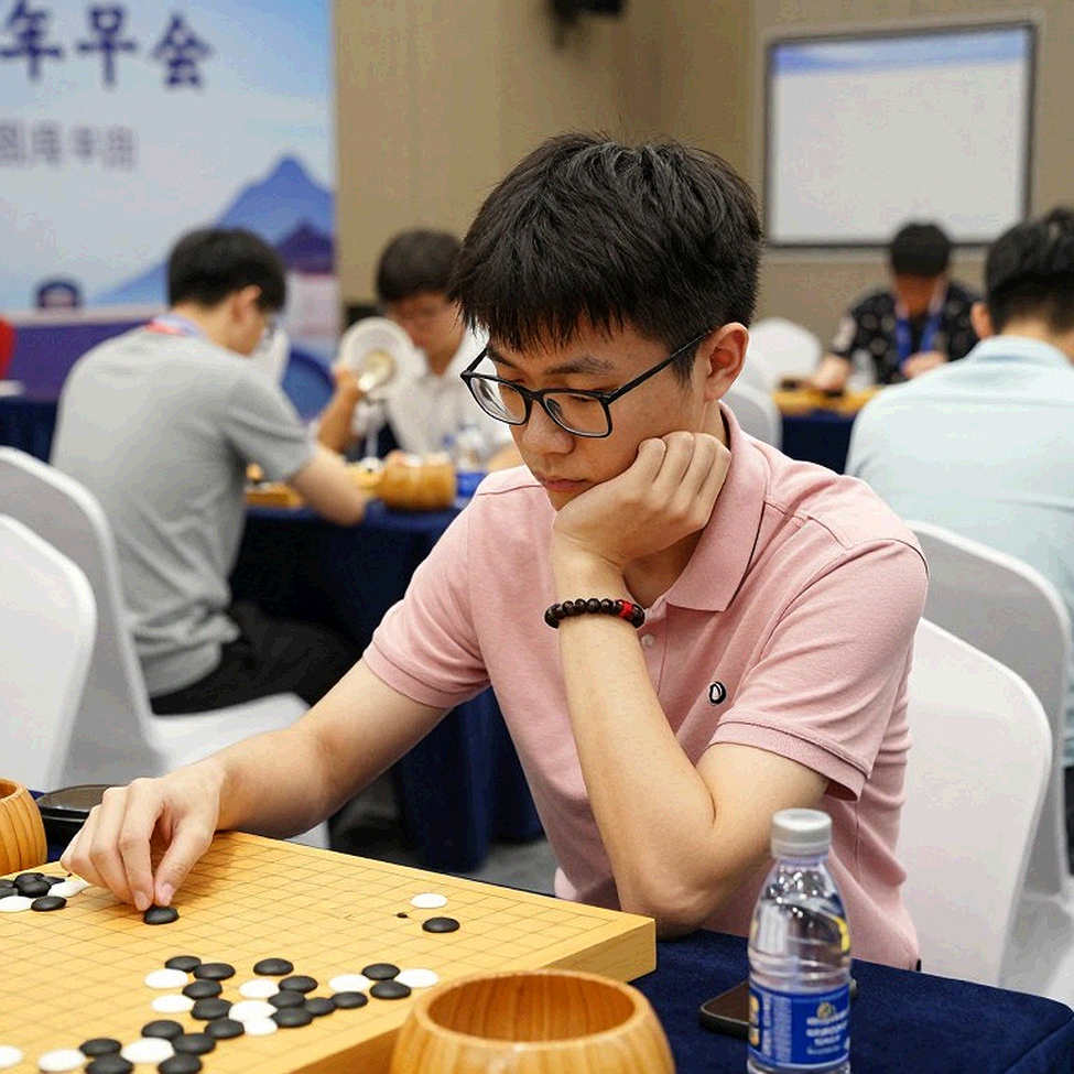 A Samarkand Headline, a Prague Interior: In Chess Training, Metadata Has Become the Product