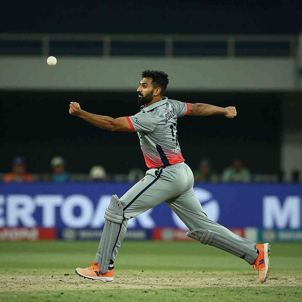 অকল্যান্ডের ক্লাব মাঠে চার আন্তর্জাতিক ক্রিকেটার: জেফ ক্রো কাপের সেই একাদশ, আর ভারত সিরিজের আগে ওয়ার্কলোডের নীরব হিসাব