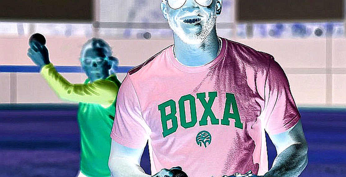 যে প্রিভিউ নিজের প্রশ্নের উত্তর জানে না: ২৫২ তাড়ার সিরিজে ইন্ডিয়ার বোলিং-হিসাব কে মেটাবে?